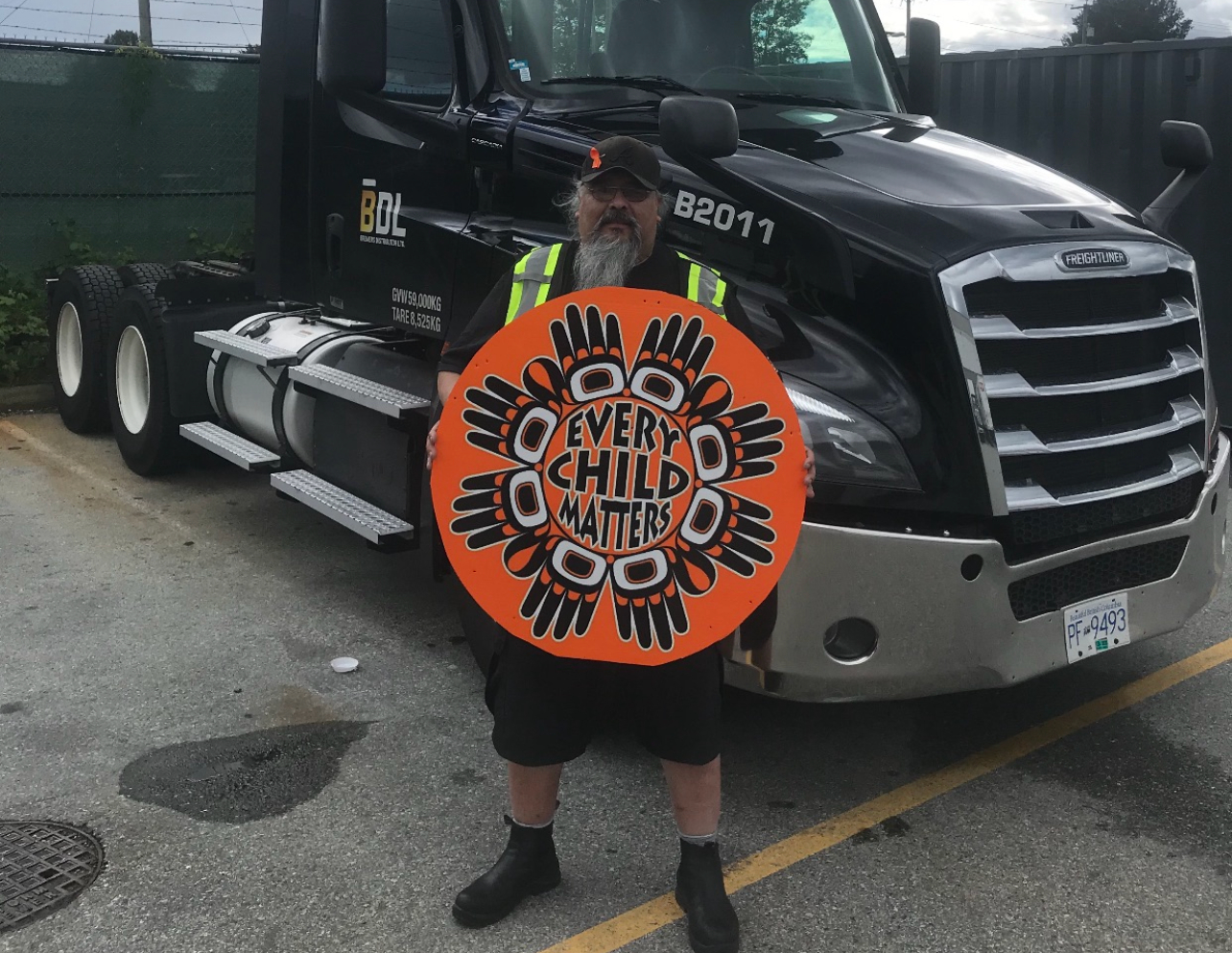 Read more about the article Member Cyril Chippeway featured in iNFOnews story as he joins annual “We Stand in Solidarity” convoy
