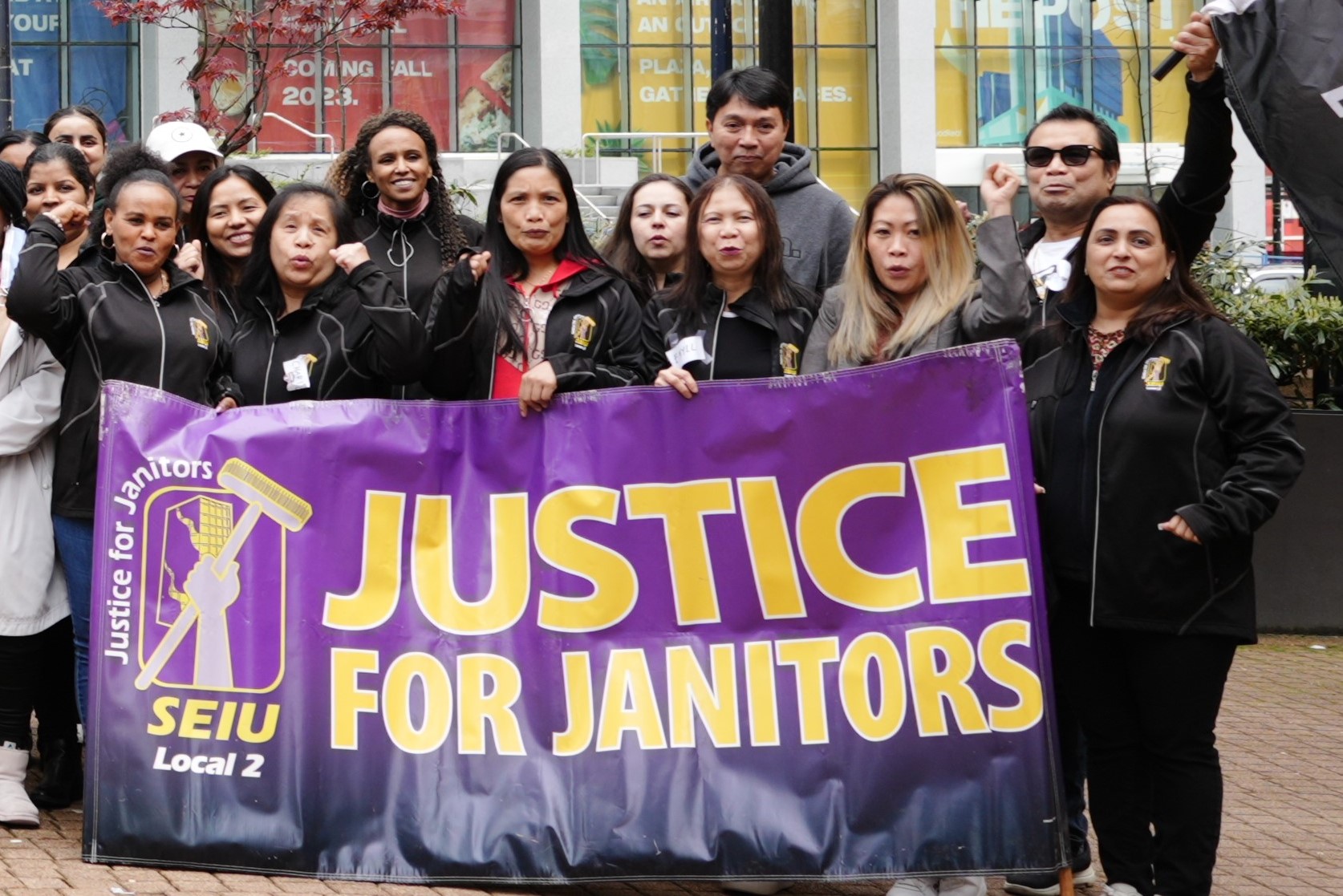 Read more about the article Over 2500 Janitors in Metro-Vancouver Preparing for Bargaining
