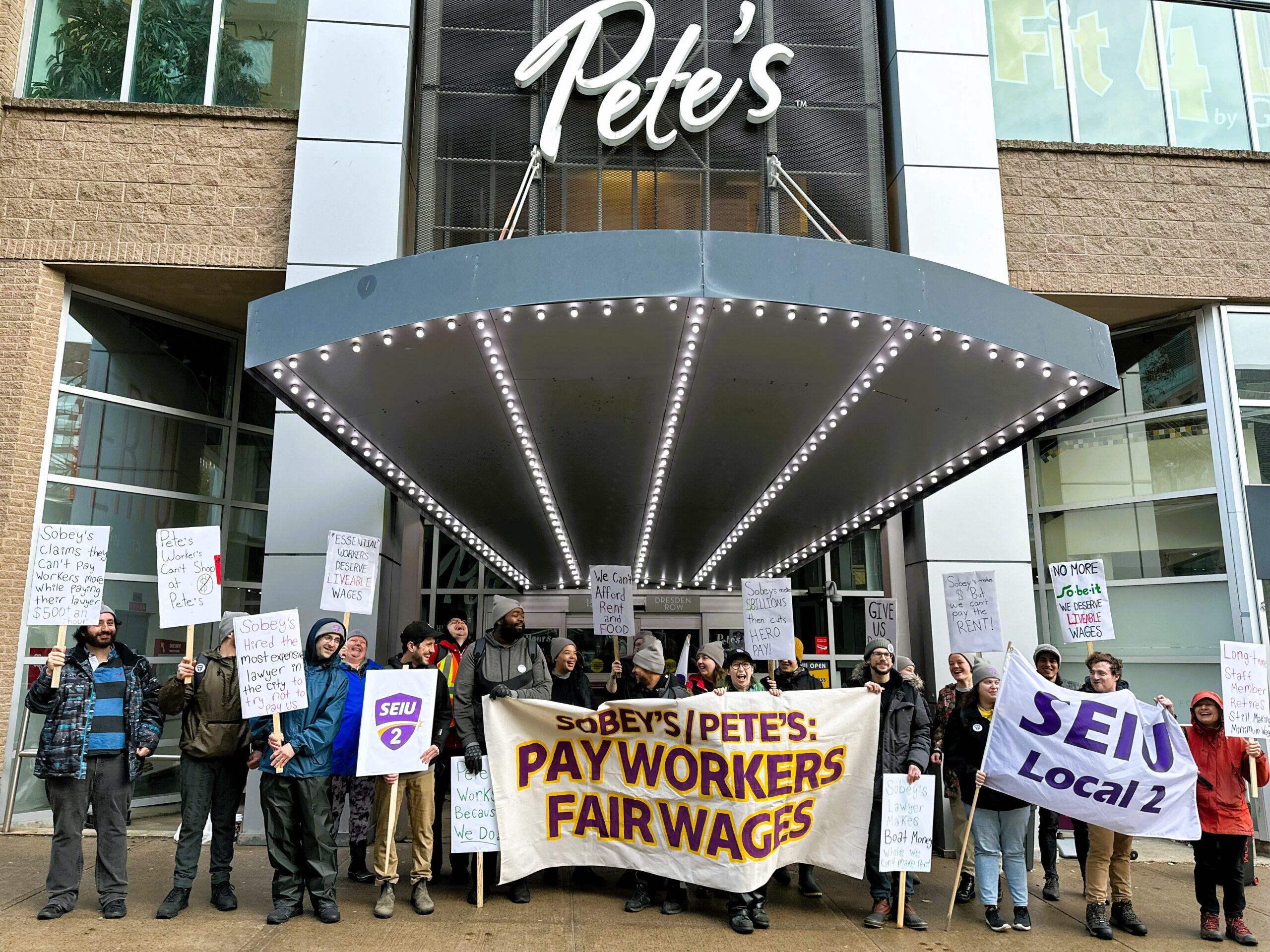 Read more about the article Sobeys’ refusal to offer fair wages could result in national boycott