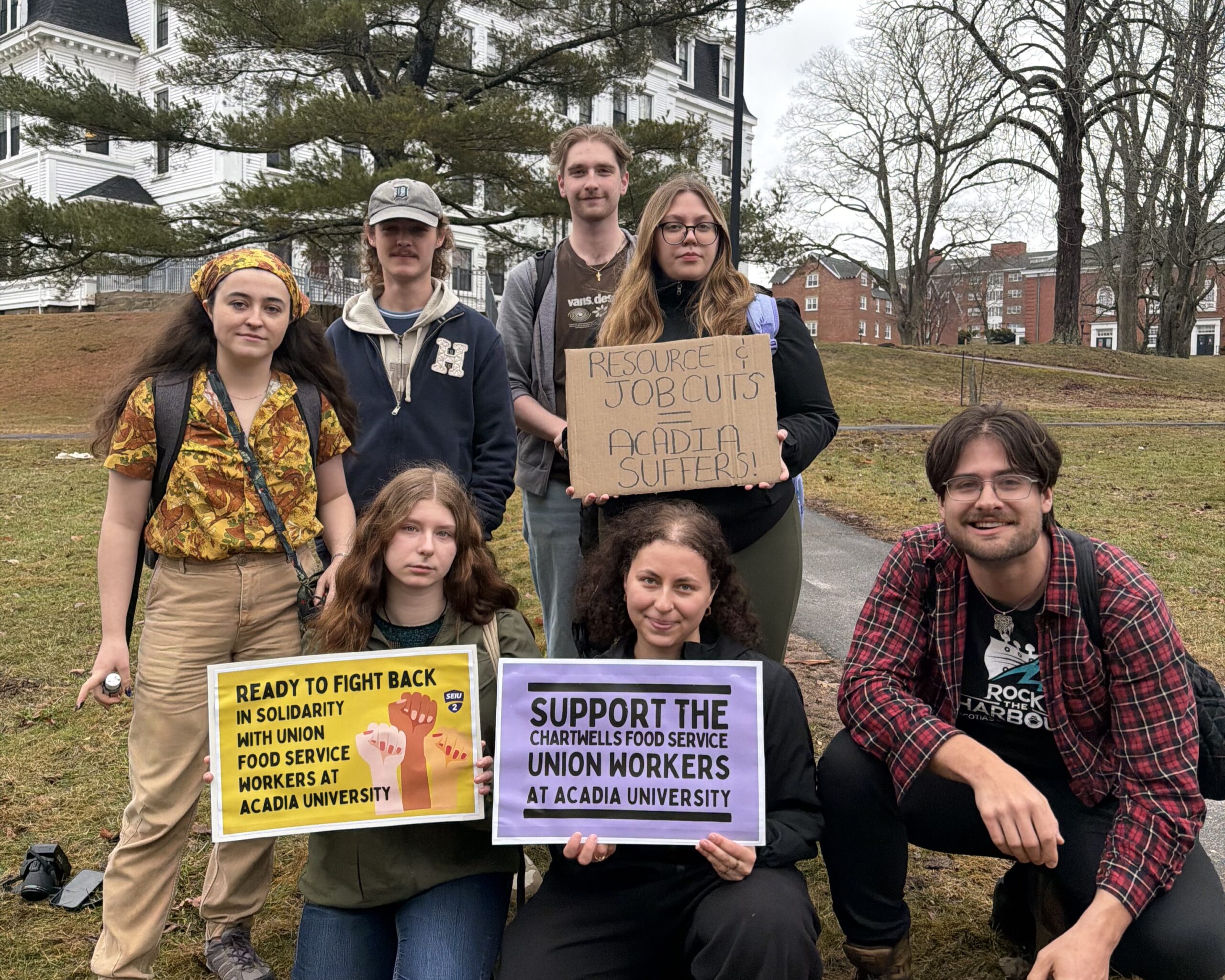 Read more about the article Food Service Workers at Acadia University Set to Strike